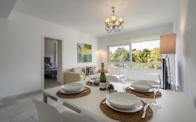 Beach Front Apartment In Puerto Banus